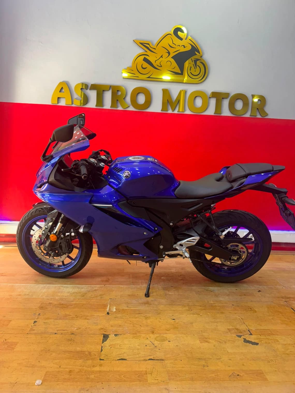 YAMAHA YZF R125 (2025) — 2. fotoğraf