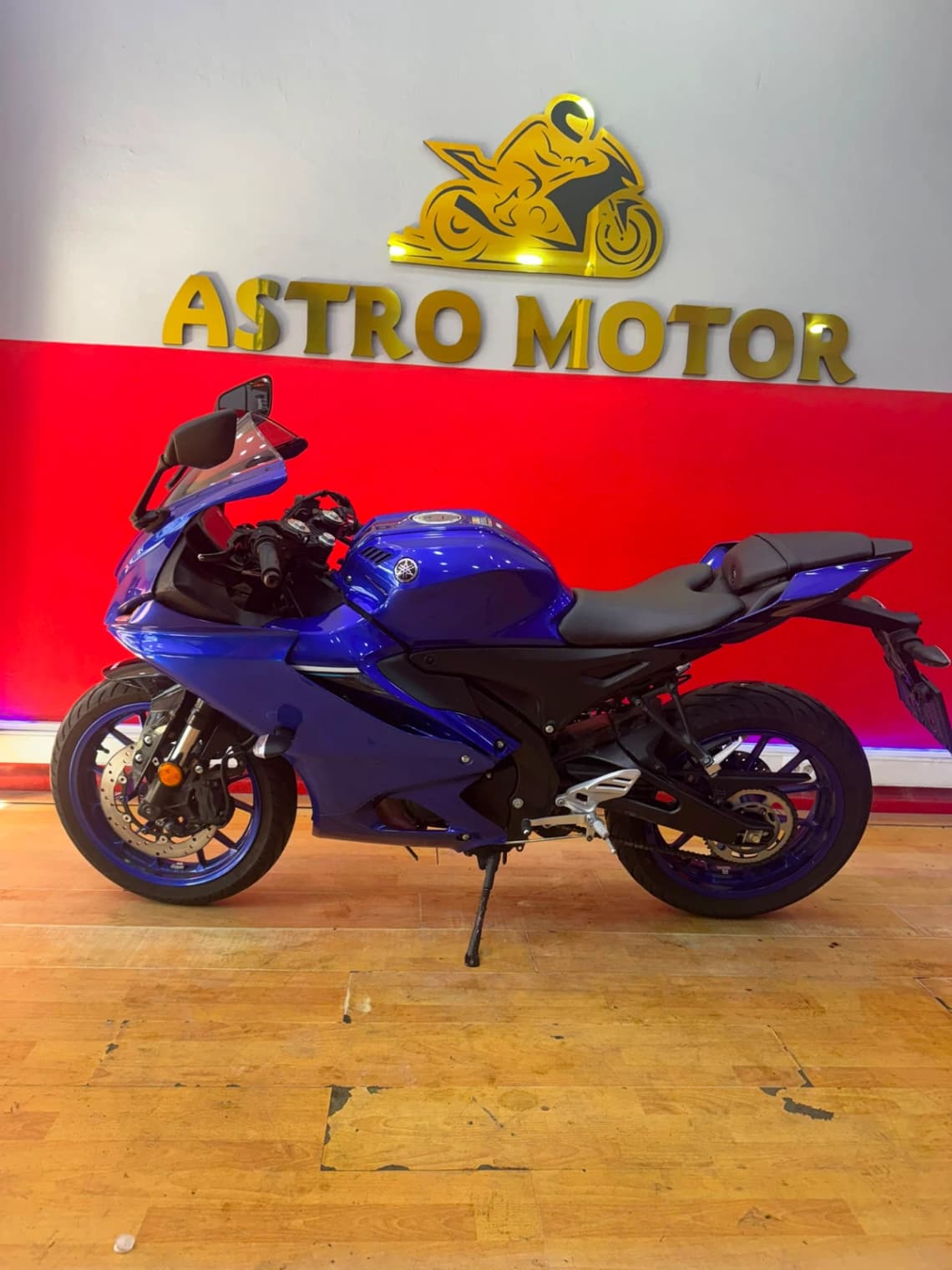 YAMAHA YZF R125 (2025) — 3. fotoğraf