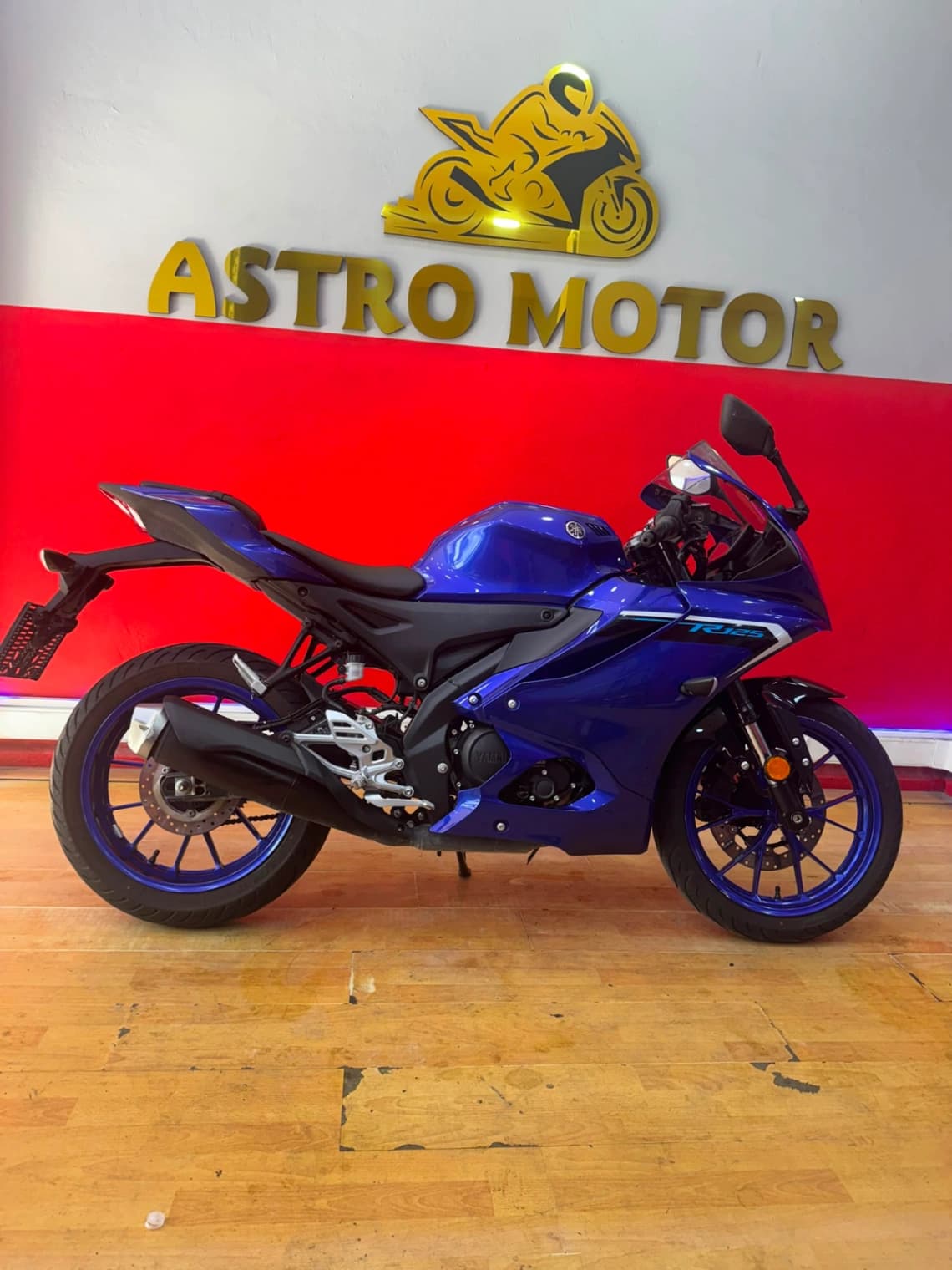 YAMAHA YZF R125 2025 model — satılık motosiklet · ASTRO MOTOR