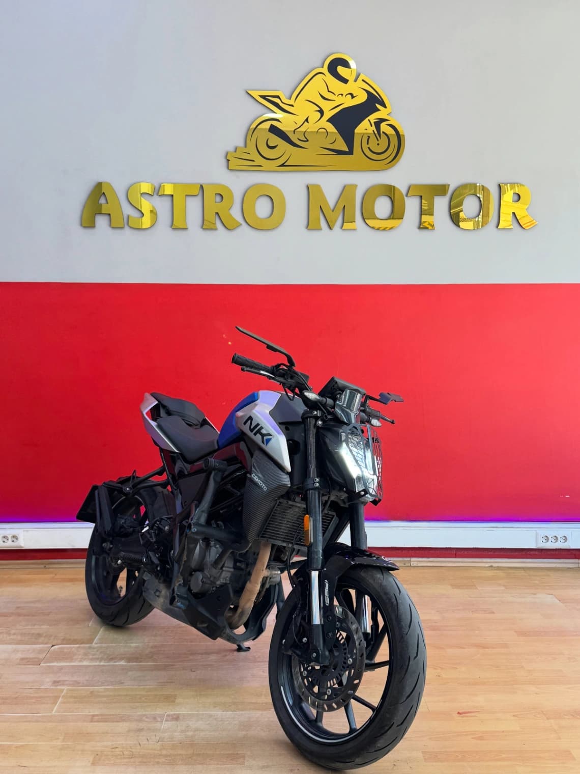 CFMOTO 250 NK (2024) — 4. fotoğraf