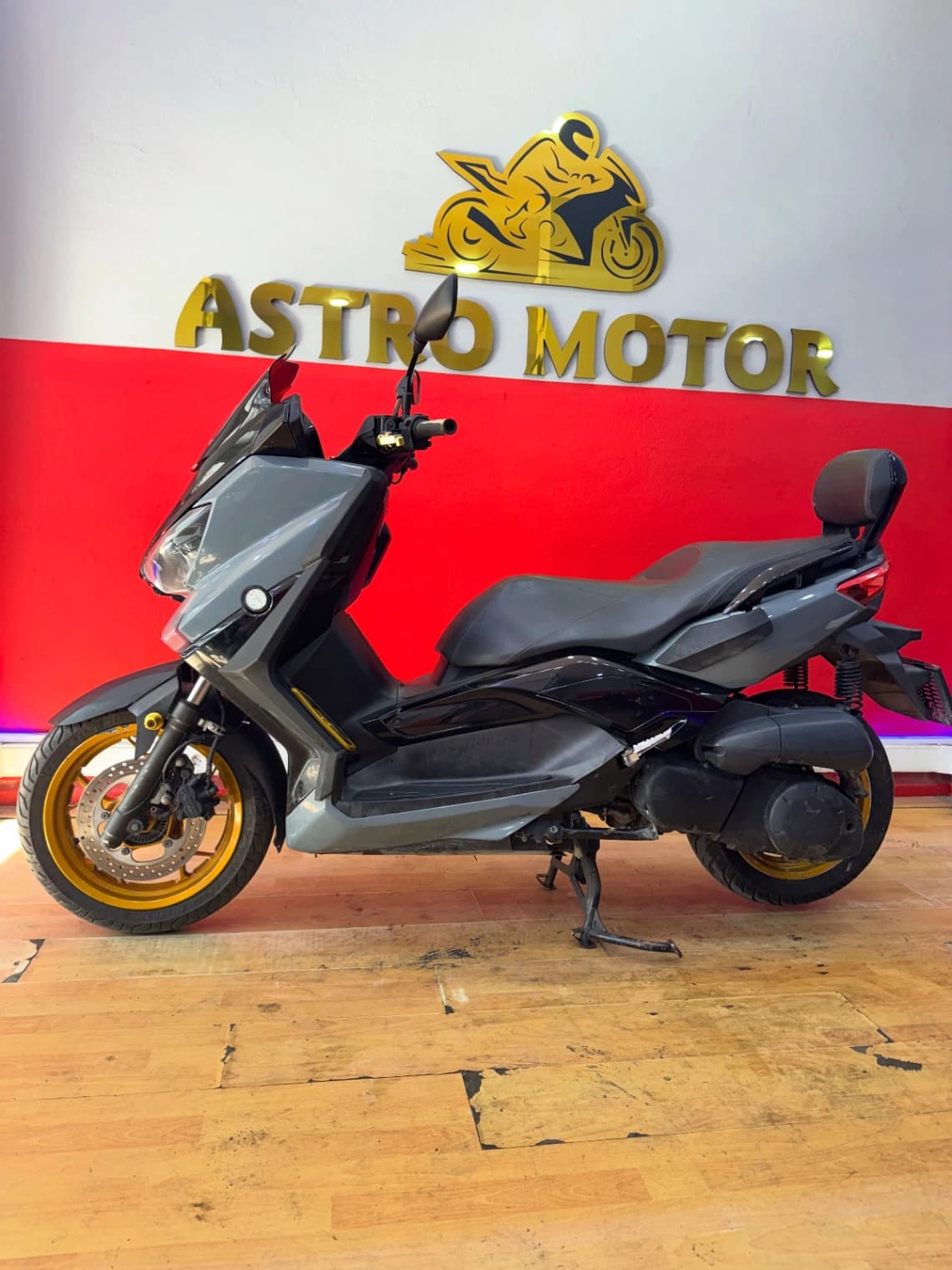 YAMAHA X-MAX 250 (2015) — 5. fotoğraf
